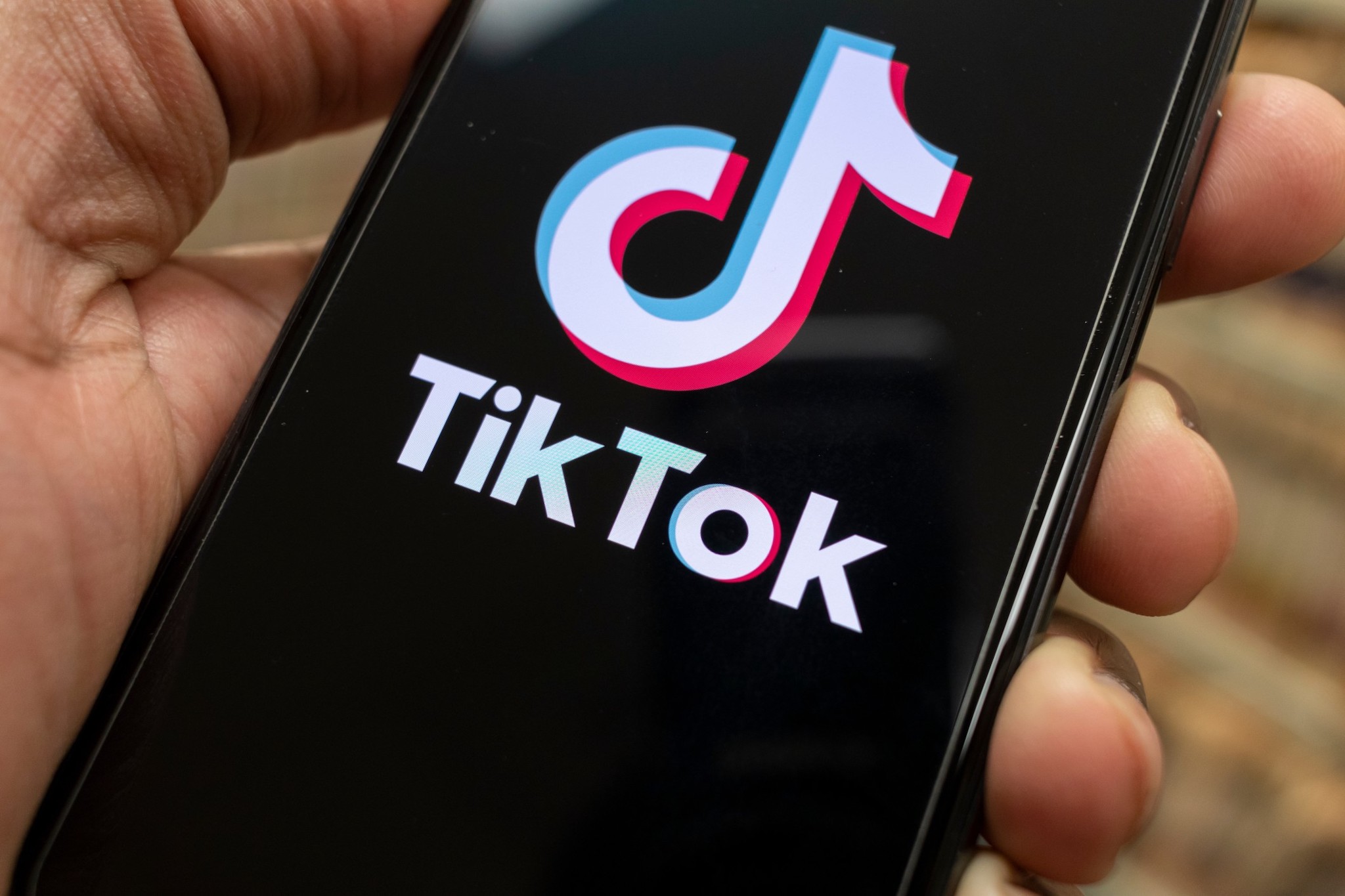 TikTok agrega subtítulos automáticos en sus vídeos