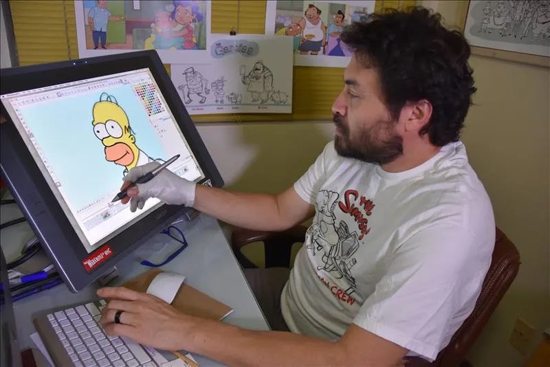 Falleció Edwin Aguilar, asistente de dirección de “Los Simpson”